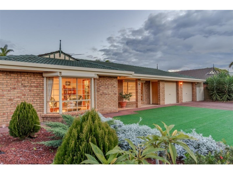 90 Reynell Road, Woodcroft SA 5162