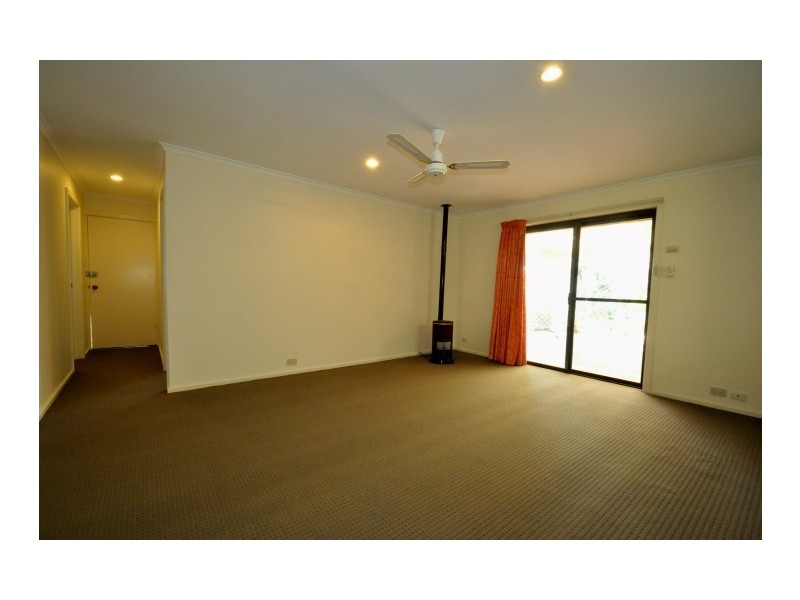 7 Lotus Drive, Aberfoyle Park SA 5159