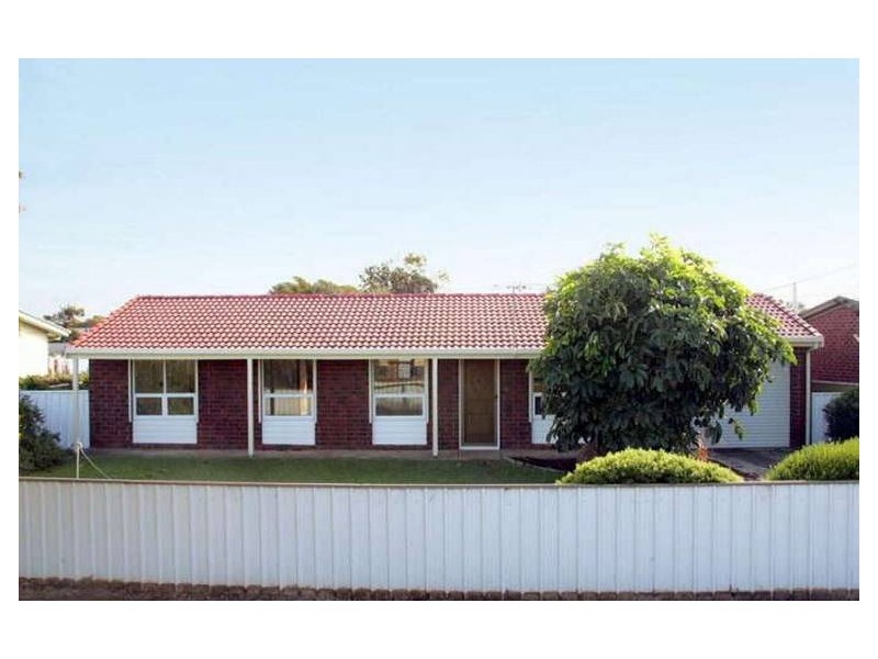 33 Gordon Street, Aldinga Beach SA 5173