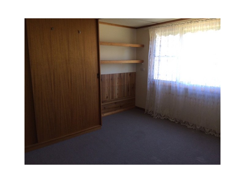 33 Gordon Street, Aldinga Beach SA 5173