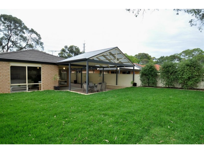30 Golfcourse Drive, Woodcroft SA 5162