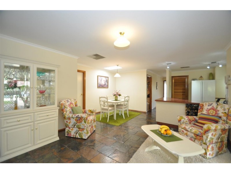 48 Odessa Drive, Woodcroft SA 5162