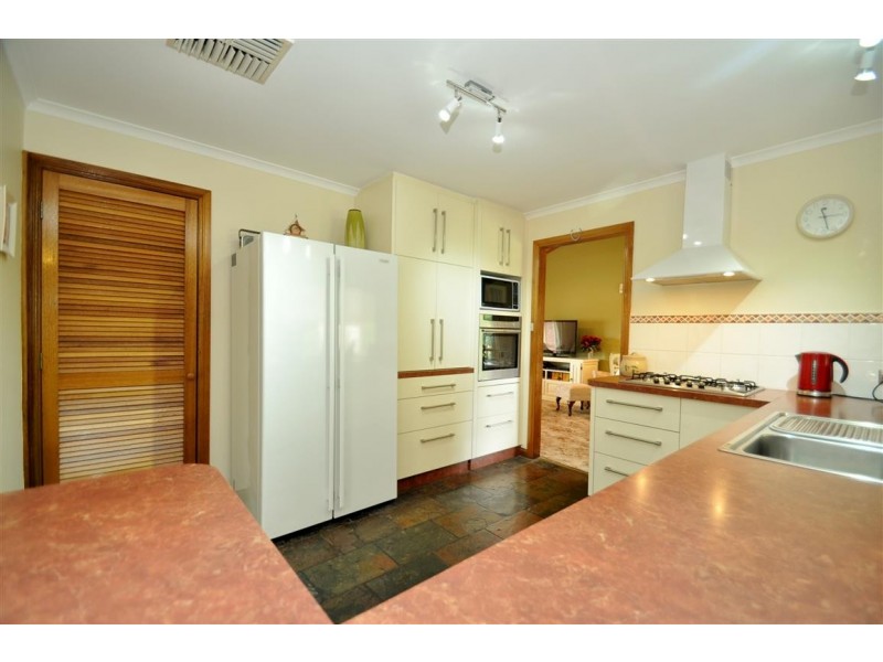 48 Odessa Drive, Woodcroft SA 5162