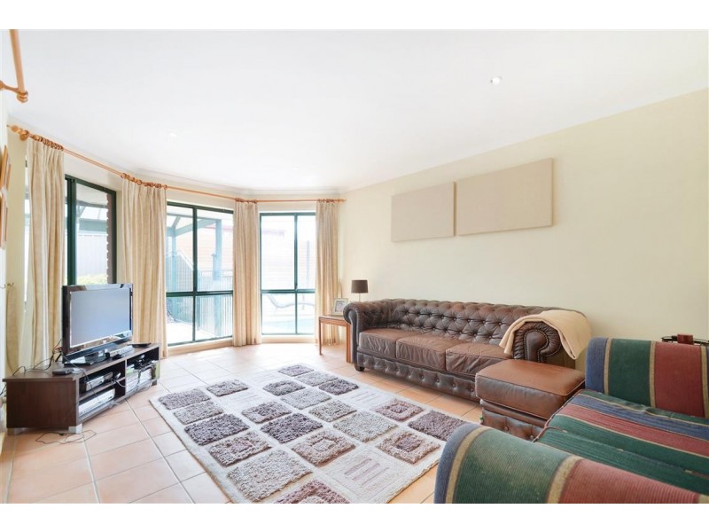 81 Investigator Drive, Woodcroft SA 5162