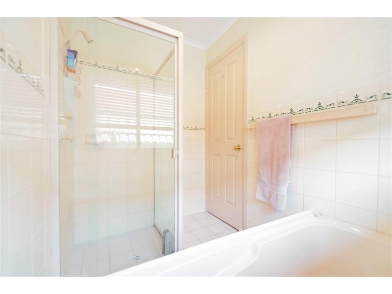 81 Investigator Drive, Woodcroft SA 5162