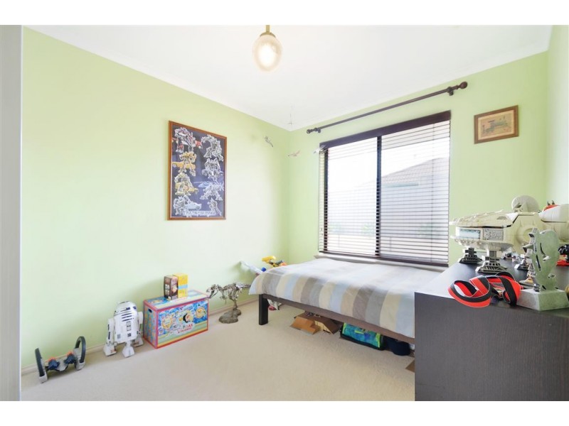 81 Investigator Drive, Woodcroft SA 5162