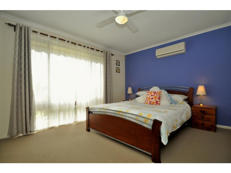 24 Kathryn Drive, Morphett Vale SA 5162