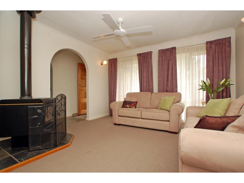 11 Baroona Crescent, Reynella SA 5161