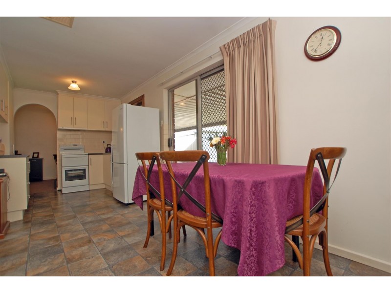 11 Baroona Crescent, Reynella SA 5161
