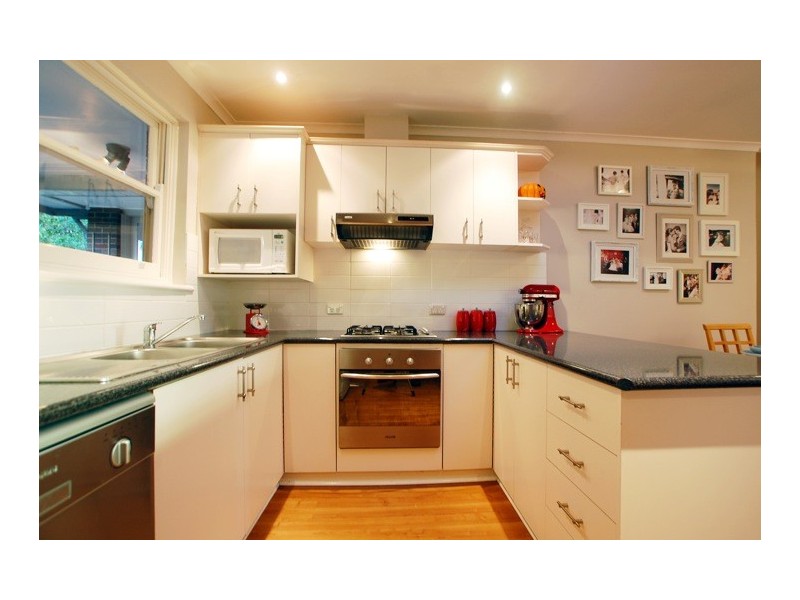 17 Brigadoon Street, Happy Valley SA 5159