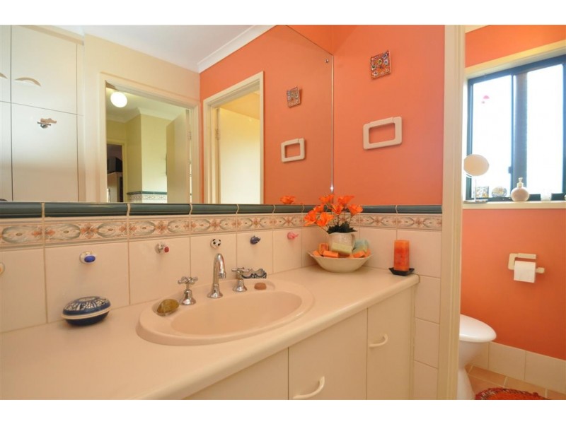 10 White Court, Aldinga Beach SA 5173