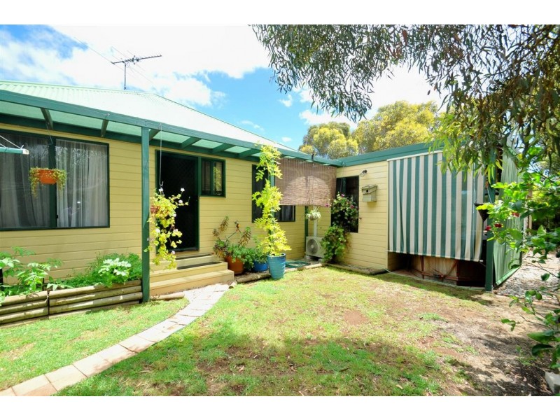 10 White Court, Aldinga Beach SA 5173