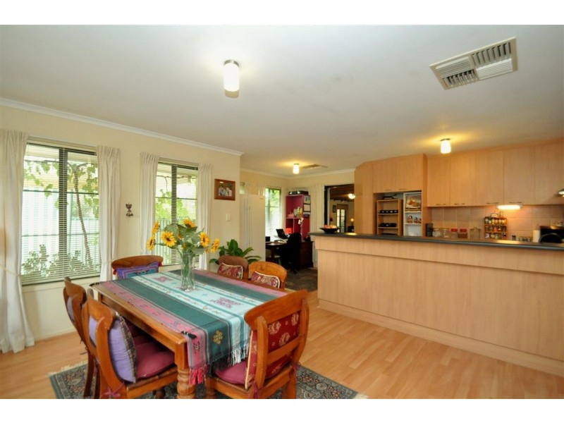 10 White Court, Aldinga Beach SA 5173