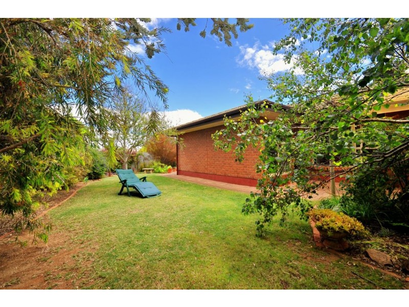 1 Hunt Street, Port Willunga SA 5173