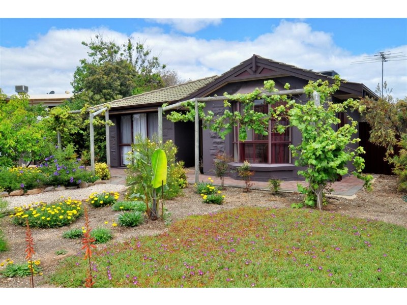 1 Hunt Street, Port Willunga SA 5173