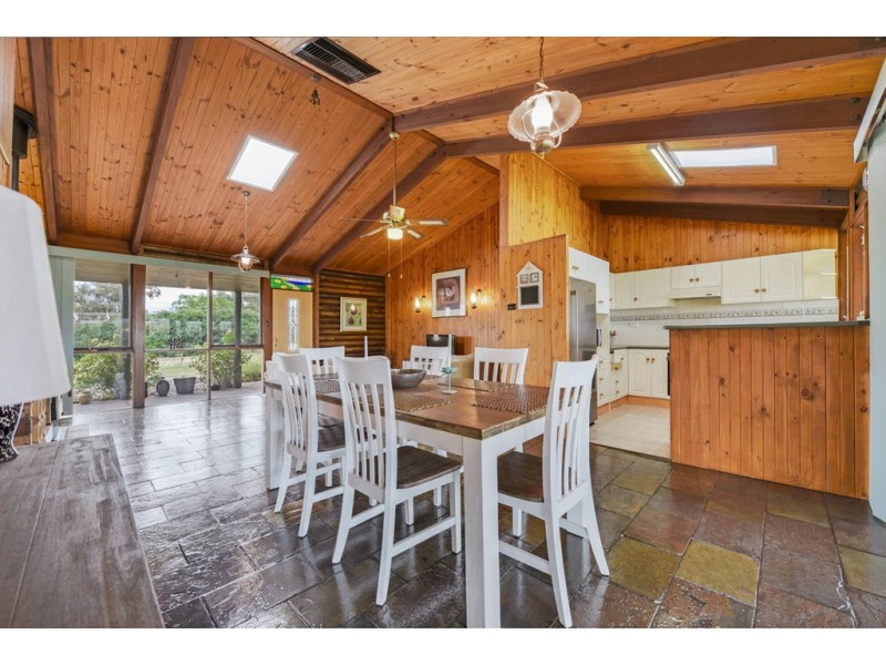 8 Nakour Tarn, Tatachilla SA 5171