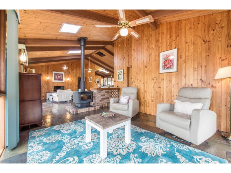 8 Nakour Tarn, Tatachilla SA 5171