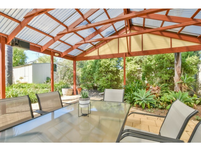 5 Suzanne Avenue, Morphett Vale SA 5162