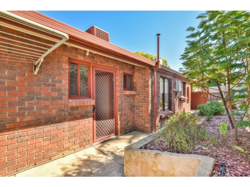 5 Suzanne Avenue, Morphett Vale SA 5162