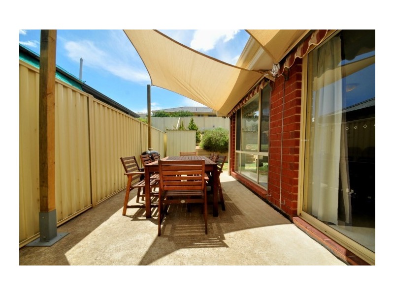 32 New York Road, Aberfoyle Park SA 5159