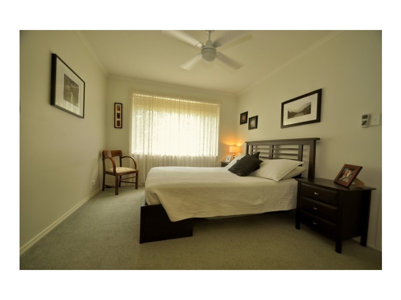 32 New York Road, Aberfoyle Park SA 5159