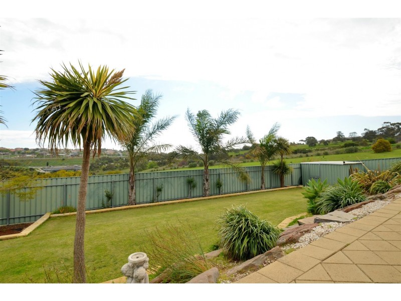 3 Skipper Close, Hallett Cove SA 5158