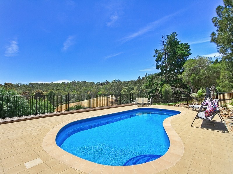 193 Windebanks Road, Aberfoyle Park SA 5159