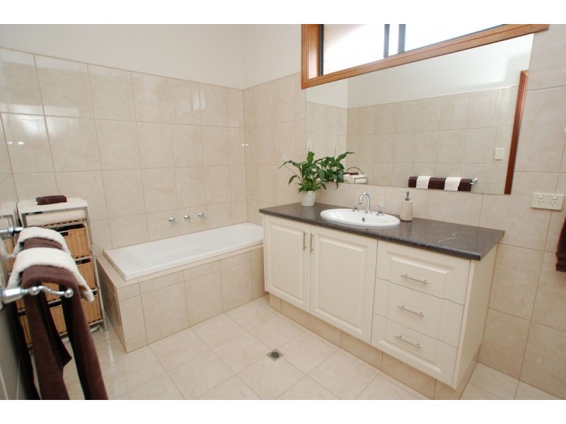 69 A Condada Avenue, Park Holme SA 5043