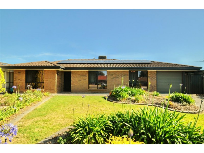 4 Rosina Street, Woodcroft SA 5162