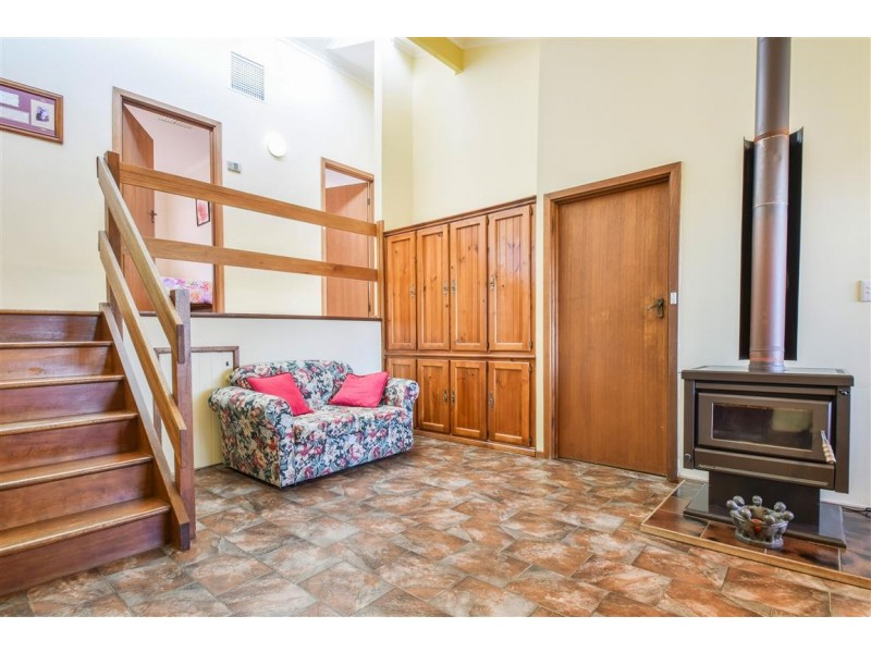 1 Reserve Parade, Morphett Vale SA 5162