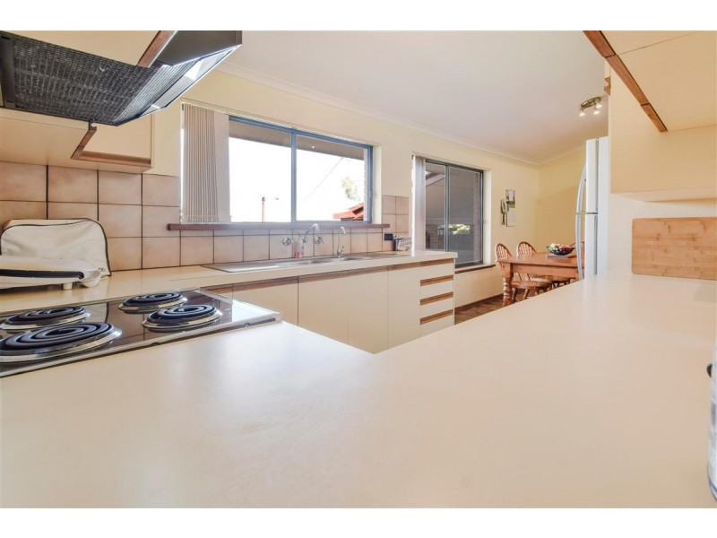 1 Reserve Parade, Morphett Vale SA 5162