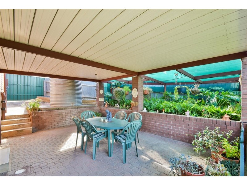 1 Reserve Parade, Morphett Vale SA 5162