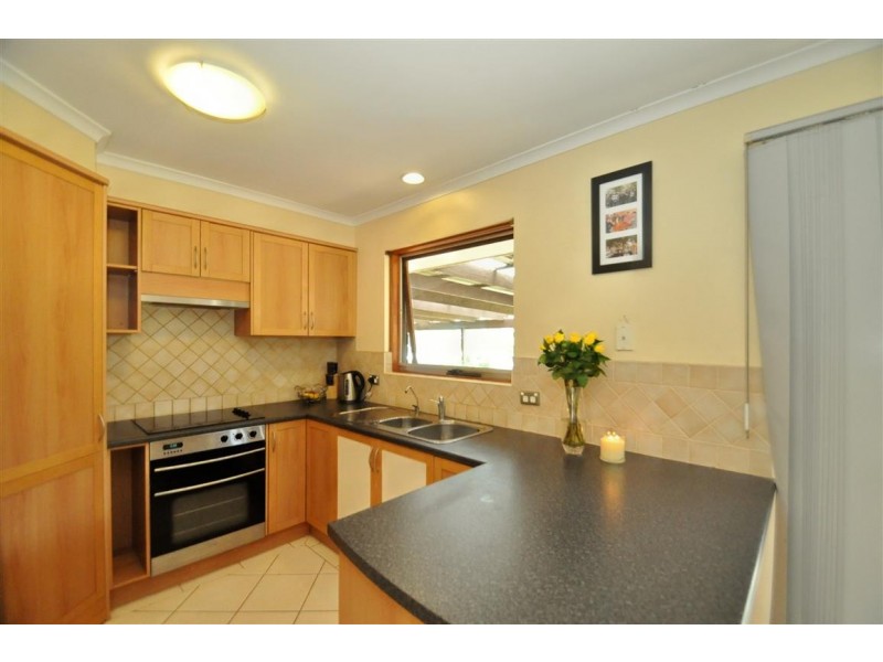 15 Wickham Road, Happy Valley SA 5159