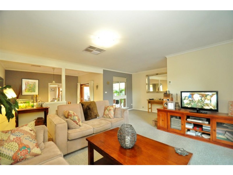 95 Ridgway Drive, Flagstaff Hill SA 5159