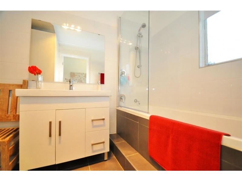 95 Ridgway Drive, Flagstaff Hill SA 5159