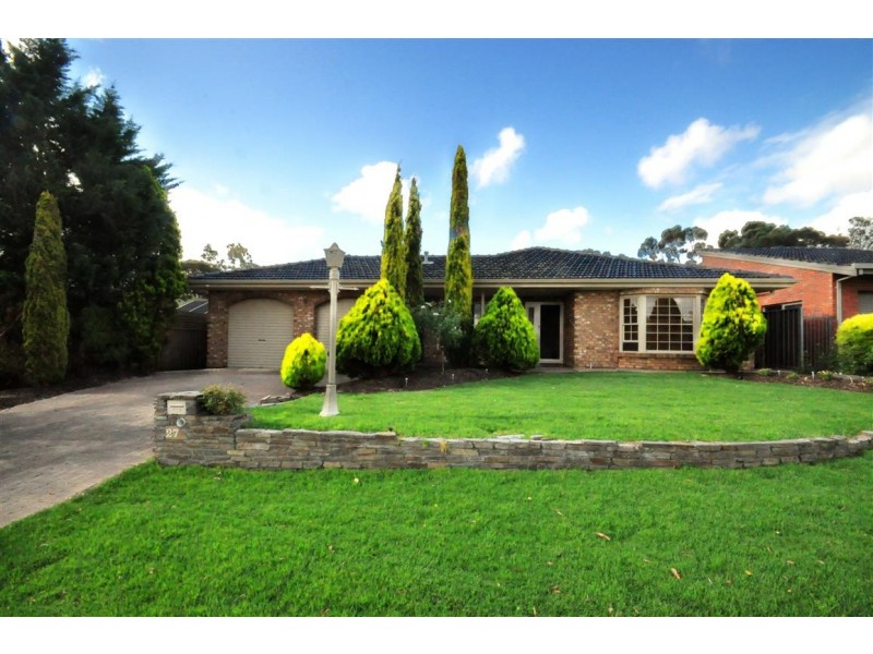 27 Horndale Drive, Happy Valley SA 5159