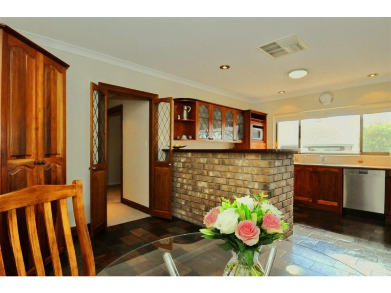 27 Horndale Drive, Happy Valley SA 5159