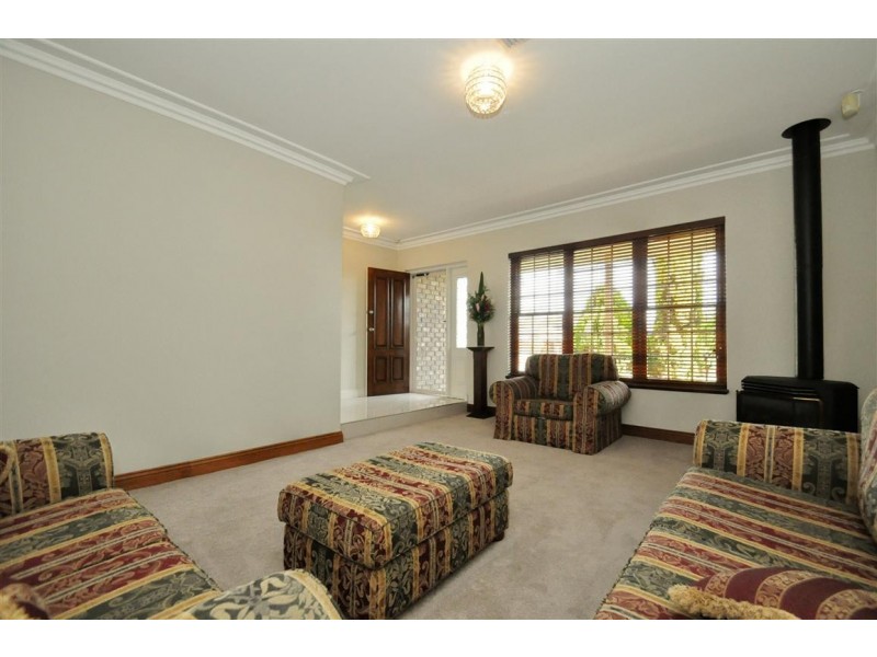 27 Horndale Drive, Happy Valley SA 5159