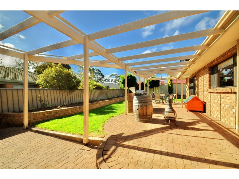27 Horndale Drive, Happy Valley SA 5159