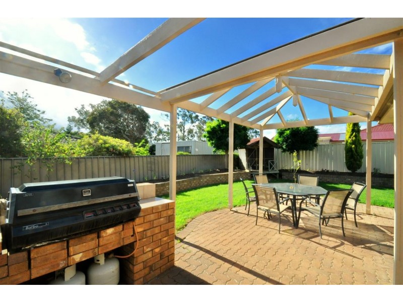 27 Horndale Drive, Happy Valley SA 5159