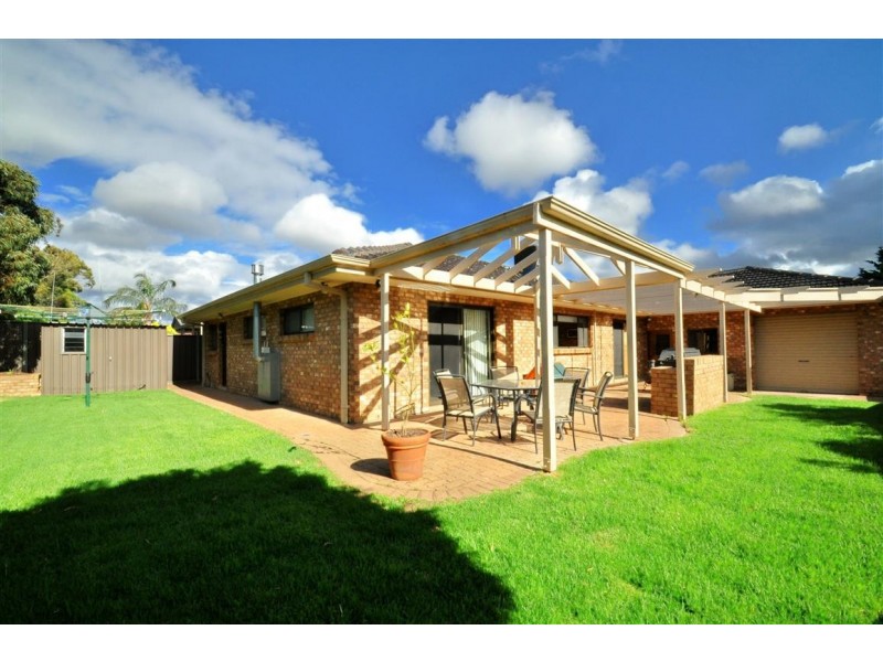 27 Horndale Drive, Happy Valley SA 5159