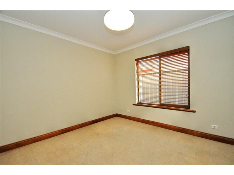 27 Horndale Drive, Happy Valley SA 5159
