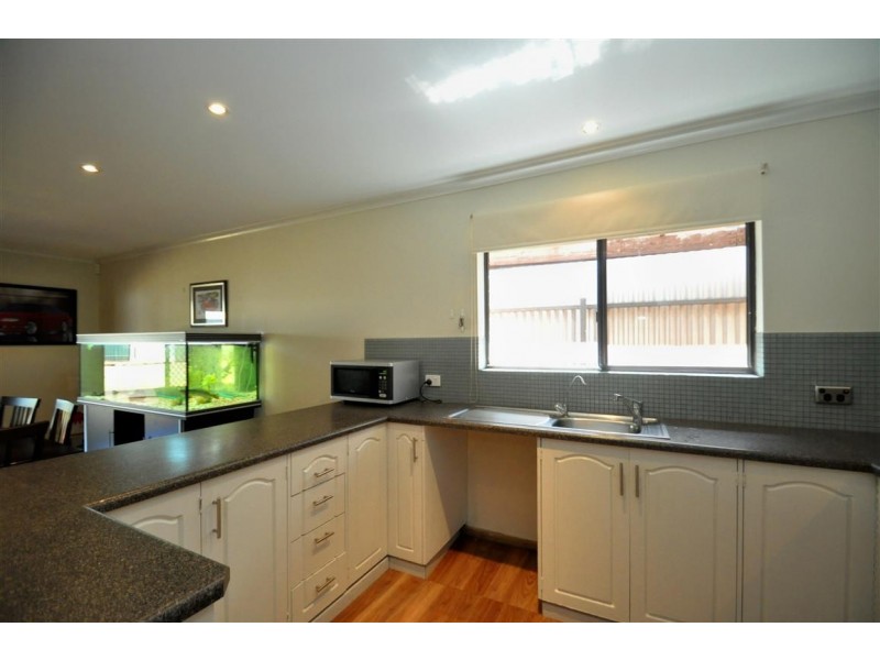 17 Wattle Street, Morphett Vale SA 5162