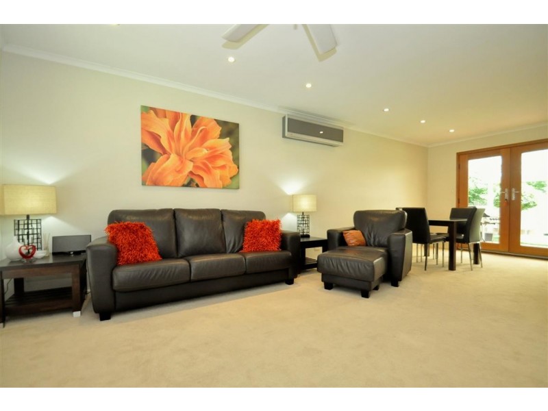 22 Southbound Ave, Aberfoyle Park SA 5159