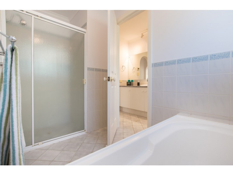 19 Tandana Court, Happy Valley SA 5159