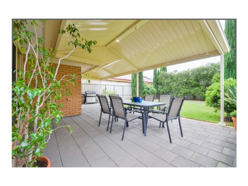 7 Rotorua Avenue, Park Holme SA 5043