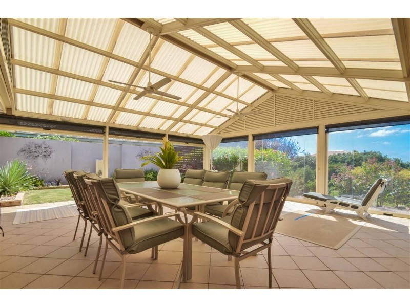 4 Woodsmans Copse, Hallett Cove SA 5158