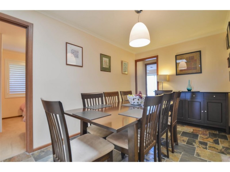 4 Woodsmans Copse, Hallett Cove SA 5158