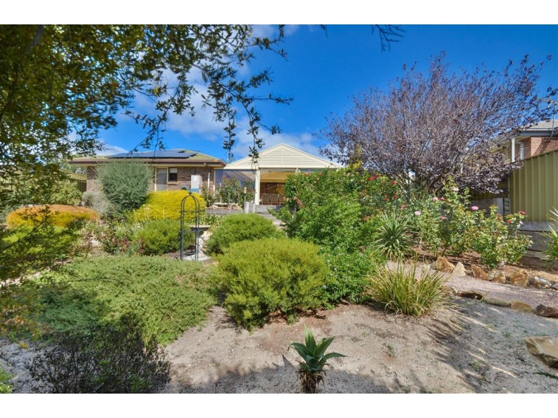 4 Woodsmans Copse, Hallett Cove SA 5158