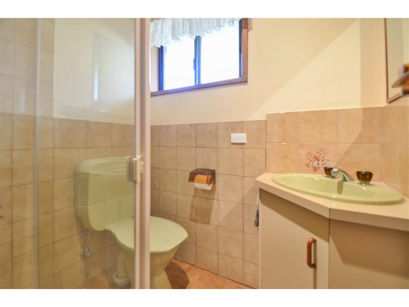 4 Woodsmans Copse, Hallett Cove SA 5158